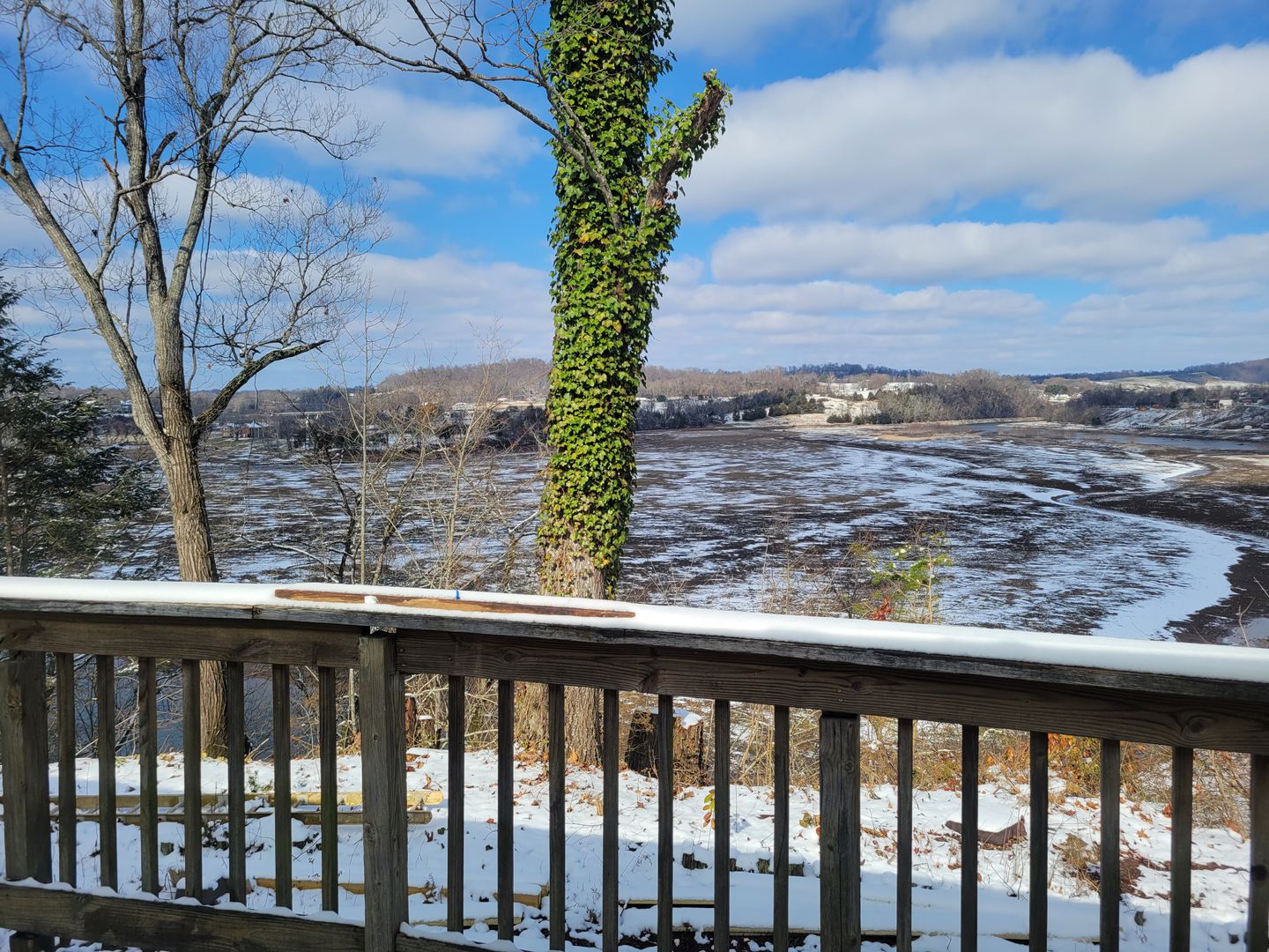 Quail Harbor Apartments Exterior